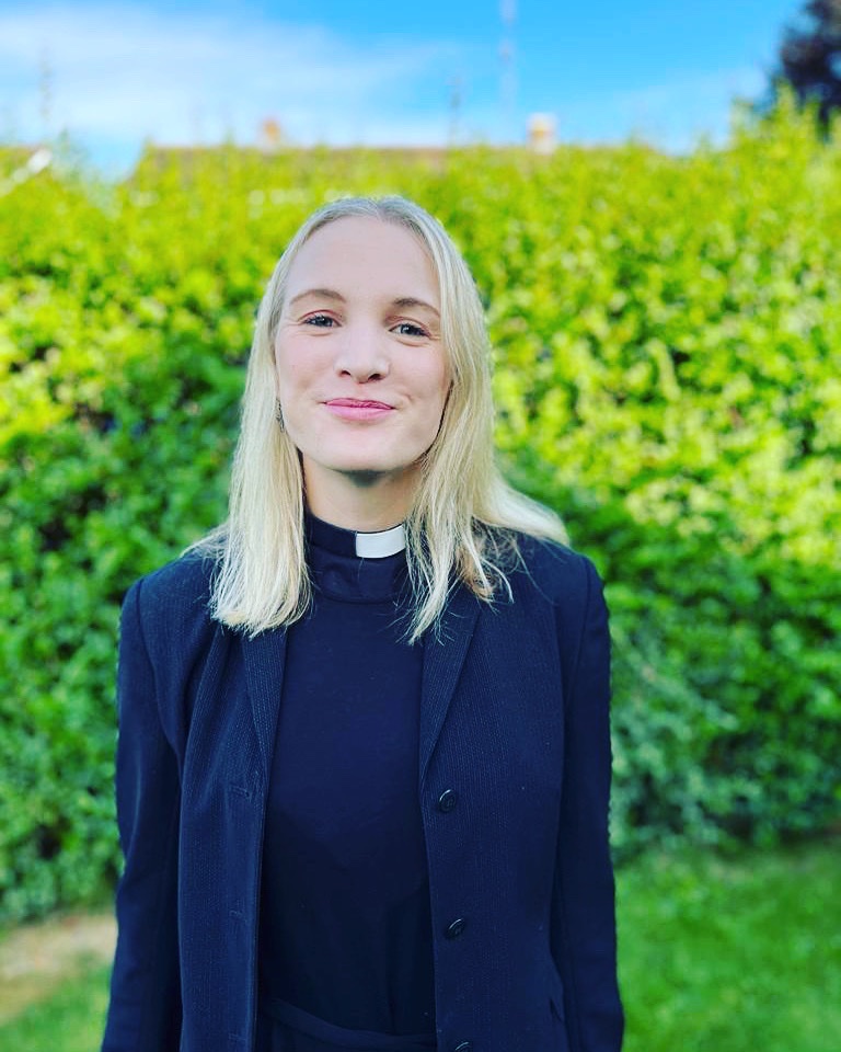 Women’s Voices: On Motherhood, Pregnancy and&nbsp;Priesthood